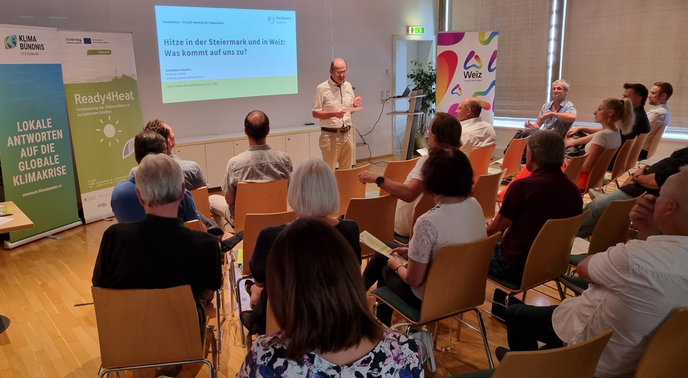 Mag. Oswin Donnerer, Vizebürgermeister der Stadtgemeinde Weiz begrüßt mit einleitenden Worten.